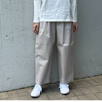 travail manuel／トラバイユマニュアル　コンパクトチノストレッチ　バームパンツ