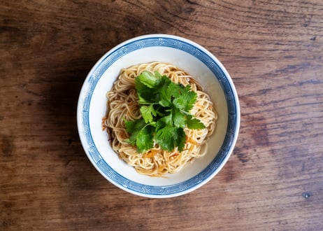 〈温〉葱油和え麺セット（麺・タレ付き）｜4人前