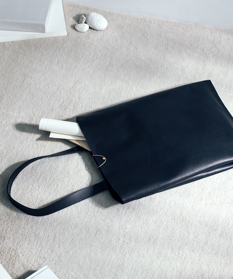 Leather clip backpack tote | ke shi ki