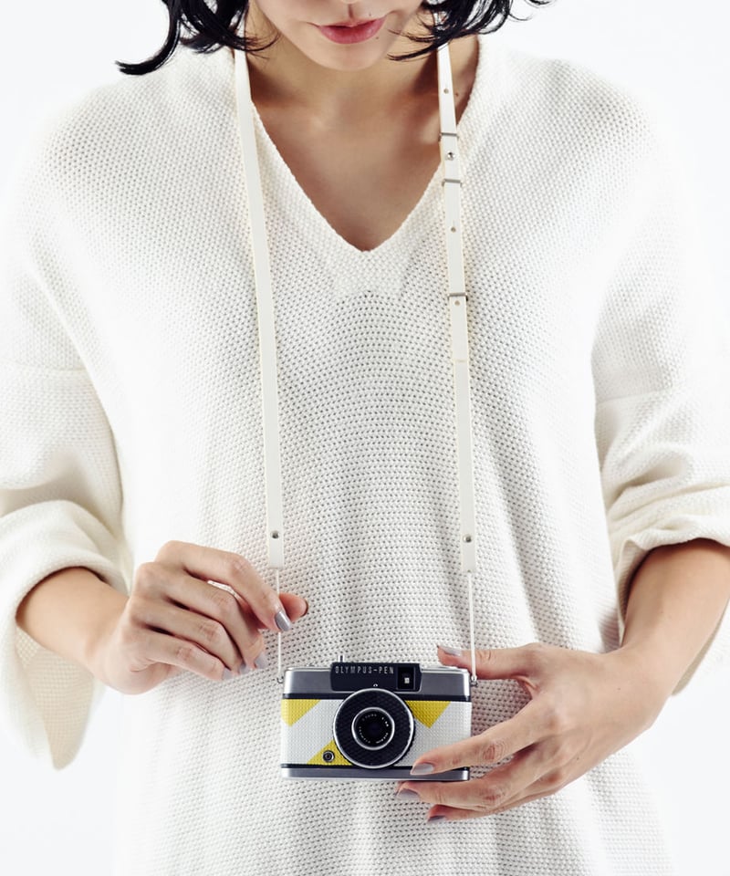 ちりめん小物（ストラップ）＆カメラセット ダイアグナル ニンジャストラップ25mm グリーンカモ – 写真屋