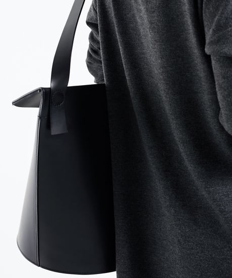Round bottom bag Large