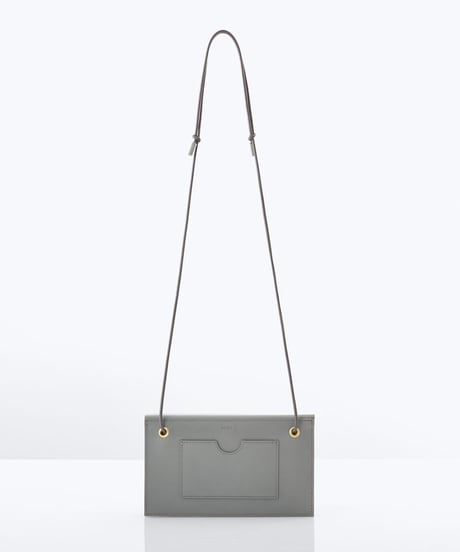 Long wallet shoulder