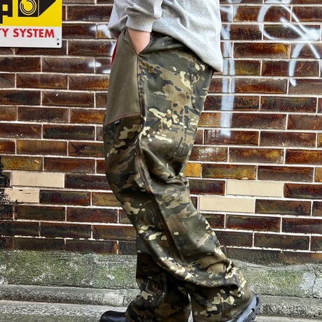 JOHN SOFIA Mixed by After Zone Trousers (Multi Camo)｜ジョンソフィア ミックスド バイ アフターゾーン トラウザーズ（マルチカモ）