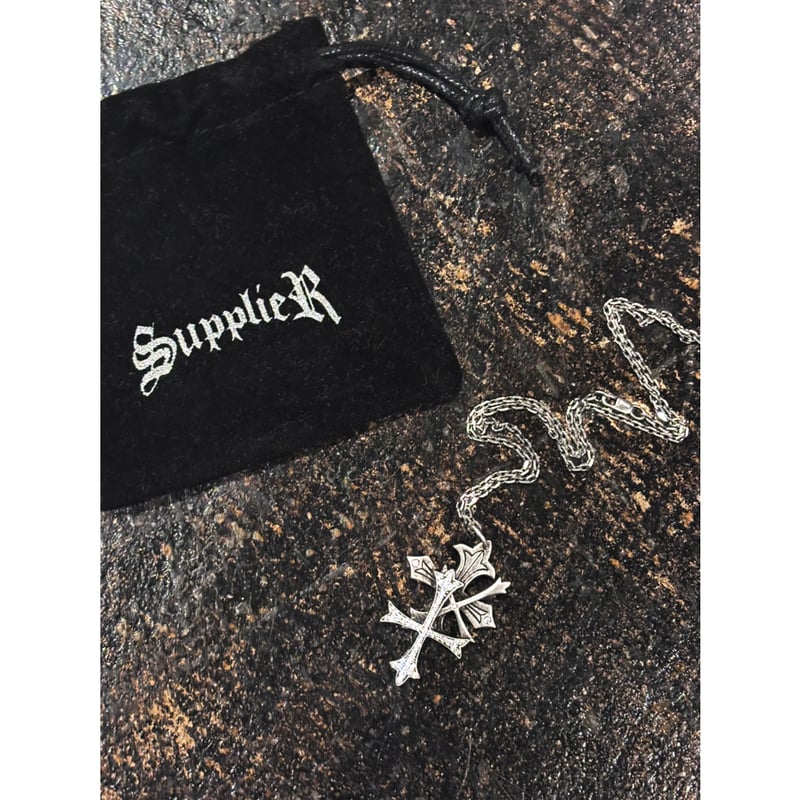 SUPPLIER Triple Cross Rhinestone Necklace (SILV