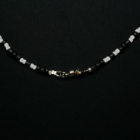 JOHN SOFIA Stone Cross Beads Necklace (Green)｜ジョンソフィア ストーンクロスビーズネックレス（グリーン）