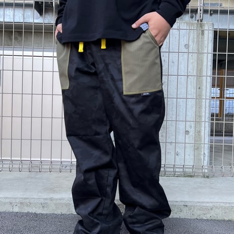 JOHN SOFIA Mixed by After Zone Trousers (Black Camo)｜ジョンソフィア ミックスド バイ アフターゾーン トラウザーズ（ブラックカモ）