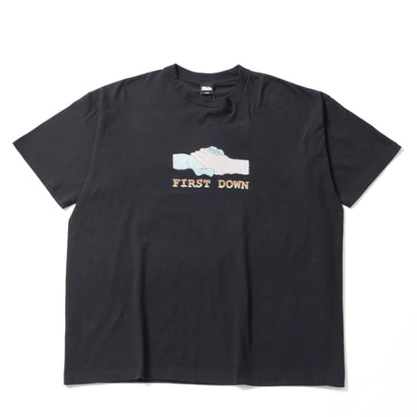 FIRST DOWN S/S Tee #1 by Lee Qura (Black, Sand Beige)｜ファーストダウン S/S ティー #1 by リー クラ（ブラック/サンドベージュ）