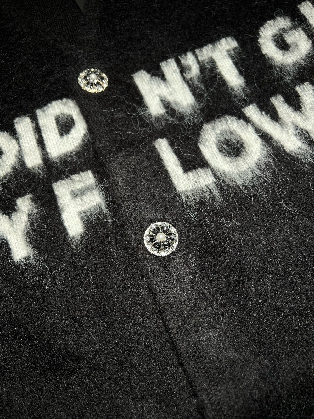 VALABASAS GARDEN MOHAIR SWEATER (BLACK) | Attac