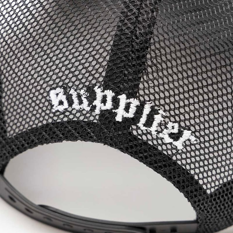 SUPPLIER Cross Leather Patch Mesh Cap (WHITE) |