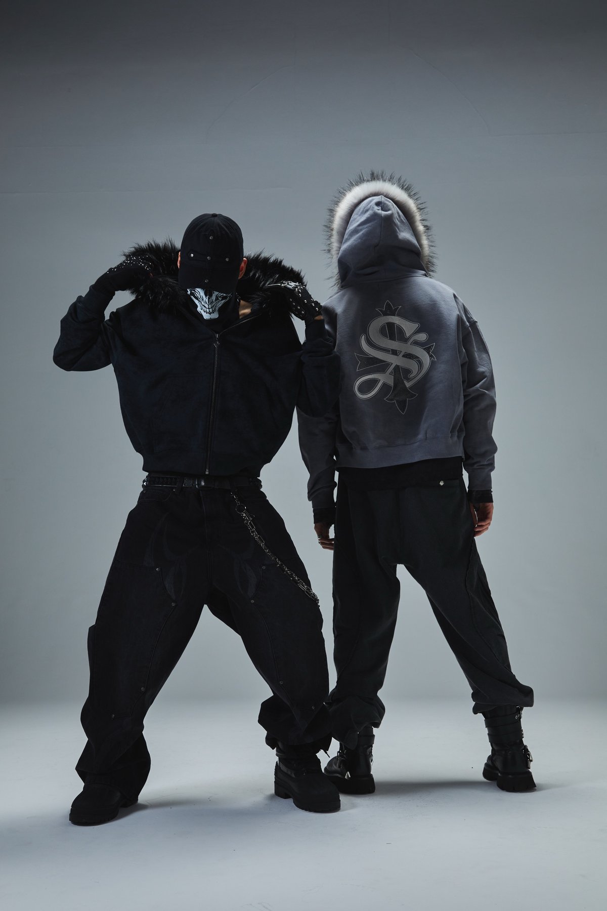 SUPPLIER FAUX FUR CROSS ZIP HOODIE (BLACK) | At