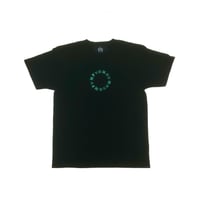 ATTACK ORIGINAL Churchill Circle Tee (Black)｜アタックオリジナル チャーチル サークル ティー (ブラック)