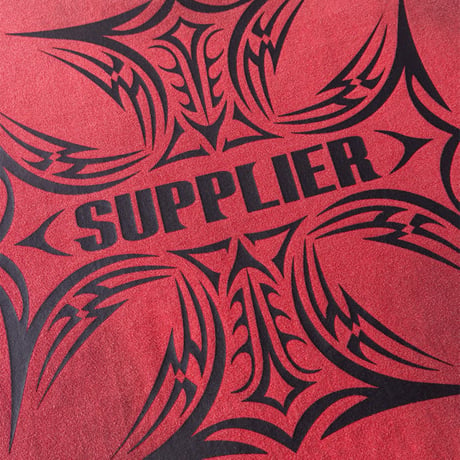 SUPPLIER Distressed Tribal Iron Cross Logo Tee (RED)｜サプライヤー ディストレスト トライバル アイアン クロス ロゴティー（レッド）
