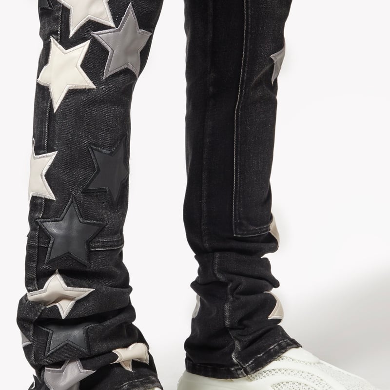 （早いもの勝ち）新品GUAPI オブシディアンブラックヴィンテージスターデニム 完売品】GUAPI オブシディアンブラックヴィンテージスターデニムグアピs