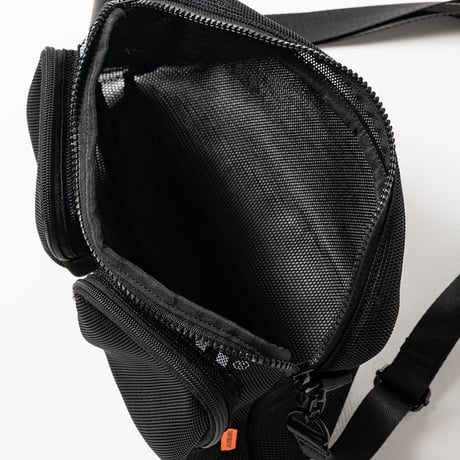 TIGHTBOOTH LOGO MESH SACOCHE (Black)｜タイトブース ロゴ メッシュ サコッシュ（ブラック）