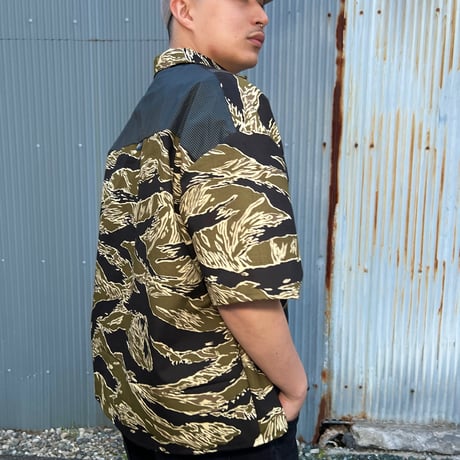 JOHN SOFIA RIPSTOP TACTICAL SHIRT (TIGER CAMO)｜ジョンソフィア リップストップ タクティカル シャツ（タイガーカモ）