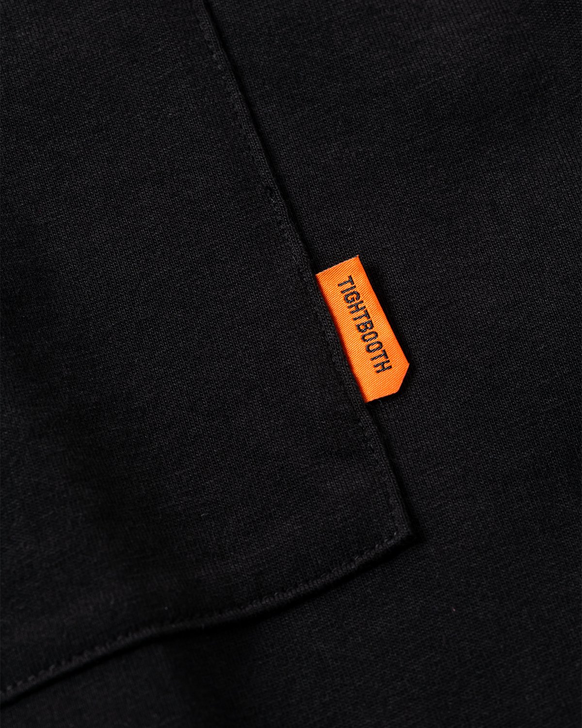 TIGHTBOOTH LABEL LOGO L/S T-SHIRT (Black)｜タイトブー