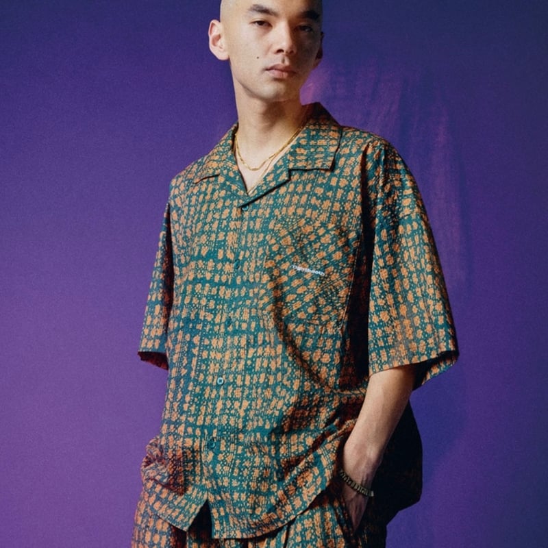TIGHTBOOTH BLEEDING LOGO ALOHA (GREEN×ORANGE)｜タ
