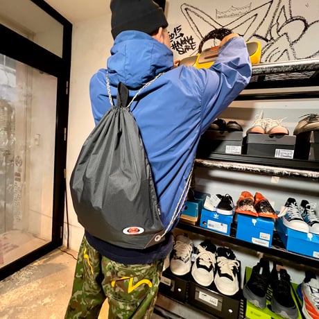 JOHN SOFIA Nylon Knapsack (BLACK/RED) | ジョンソフィア ナイロン ナップサック（ブラック／レッド）