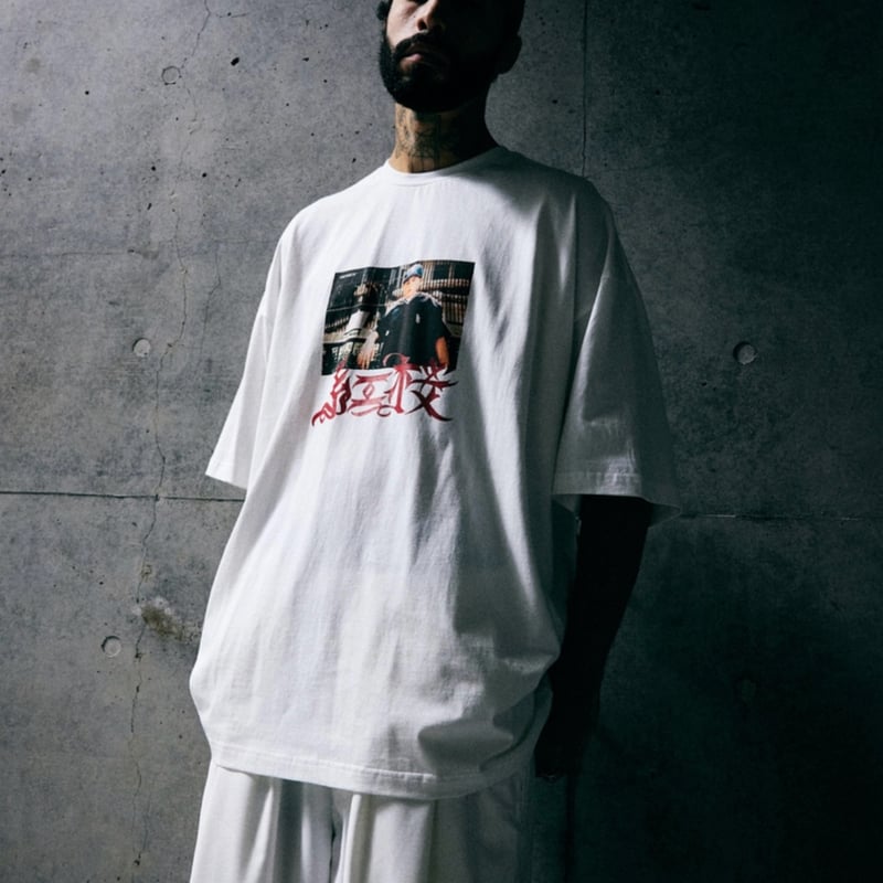TIGHTBOOTH × 紅桜 紅桜 T-SHIRT (White)｜タイトブース × 紅桜