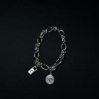 JOHN SOFIA “Horuseye & padlock” chain bracelet (Silver) | ジョンソフィア “ホルスアイ パドロック” チェーンブレスレット (シルバー)