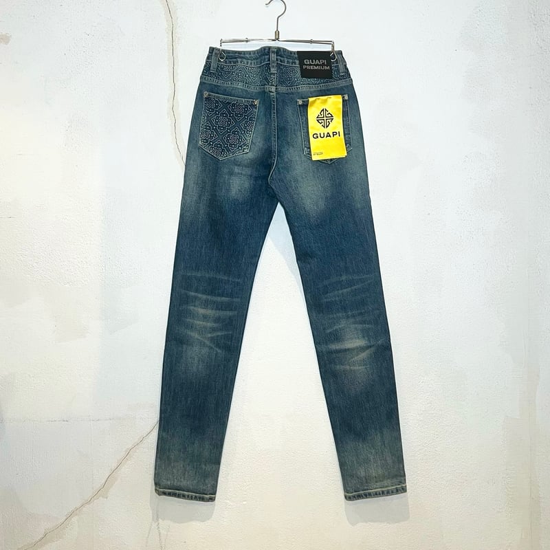 GUAPI Royal Blue Basics Regular Denim (Blue) |