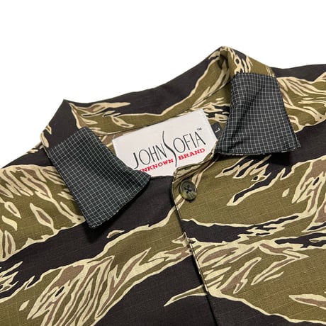 JOHN SOFIA RIPSTOP FIELD SHIRT (TIGER CAMO)｜ジョンソフィア リップストップ フィールドシャツ（タイガーカモ）