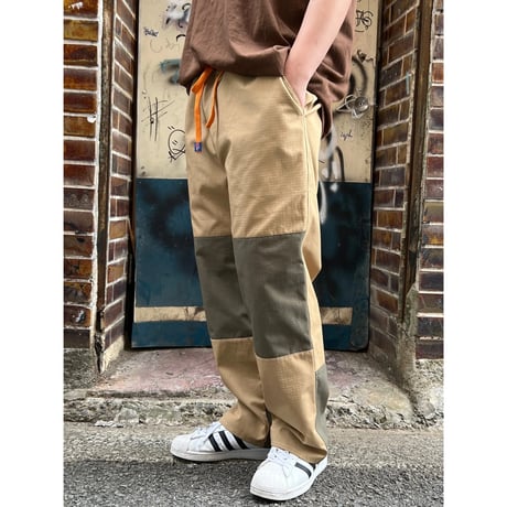 JOHN SOFIA After Zone Panels Ripstop Trousers (Beige/O.D)｜ジョンソフィア アフターゾーン パネルズ リップストップトラウザーズ