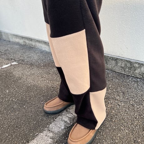 JOHN SOFIA After Zone Panels Fleece Trousers (Black/Beige)｜ジョンソフィア アフターゾーン パネルズ フリーストラウザーズ