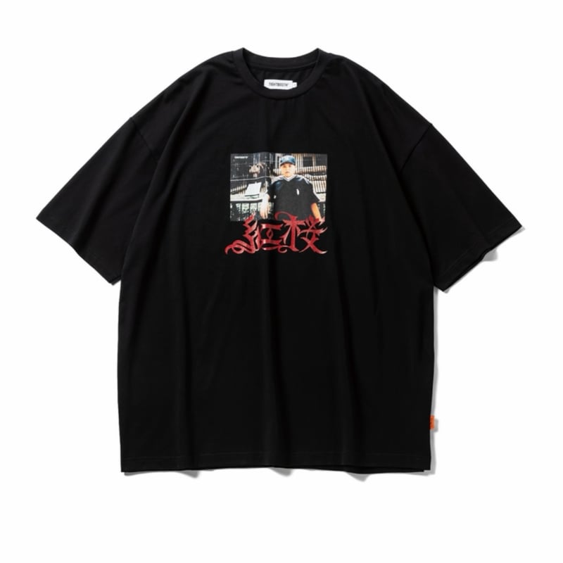 TIGHTBOOTH × 紅桜 紅桜 T-SHIRT (Black)｜タイトブース × 紅桜