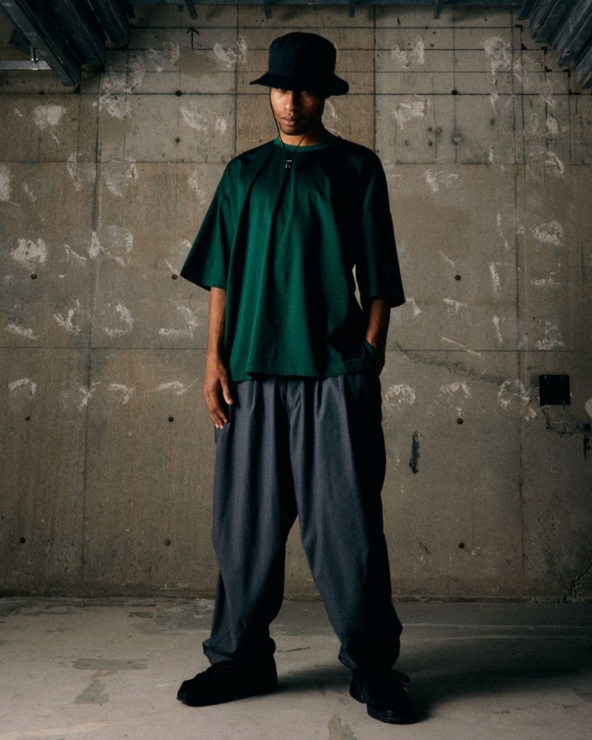 TIGHTBOOTH SEERSUCKER BALLOON PANTS (Black)｜タイト