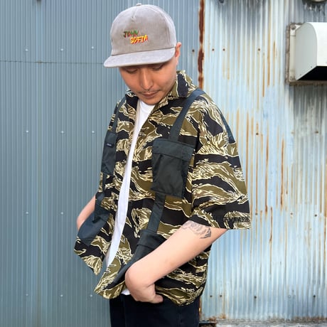 JOHN SOFIA RIPSTOP TACTICAL SHIRT (TIGER CAMO)｜ジョンソフィア リップストップ タクティカル シャツ（タイガーカモ）