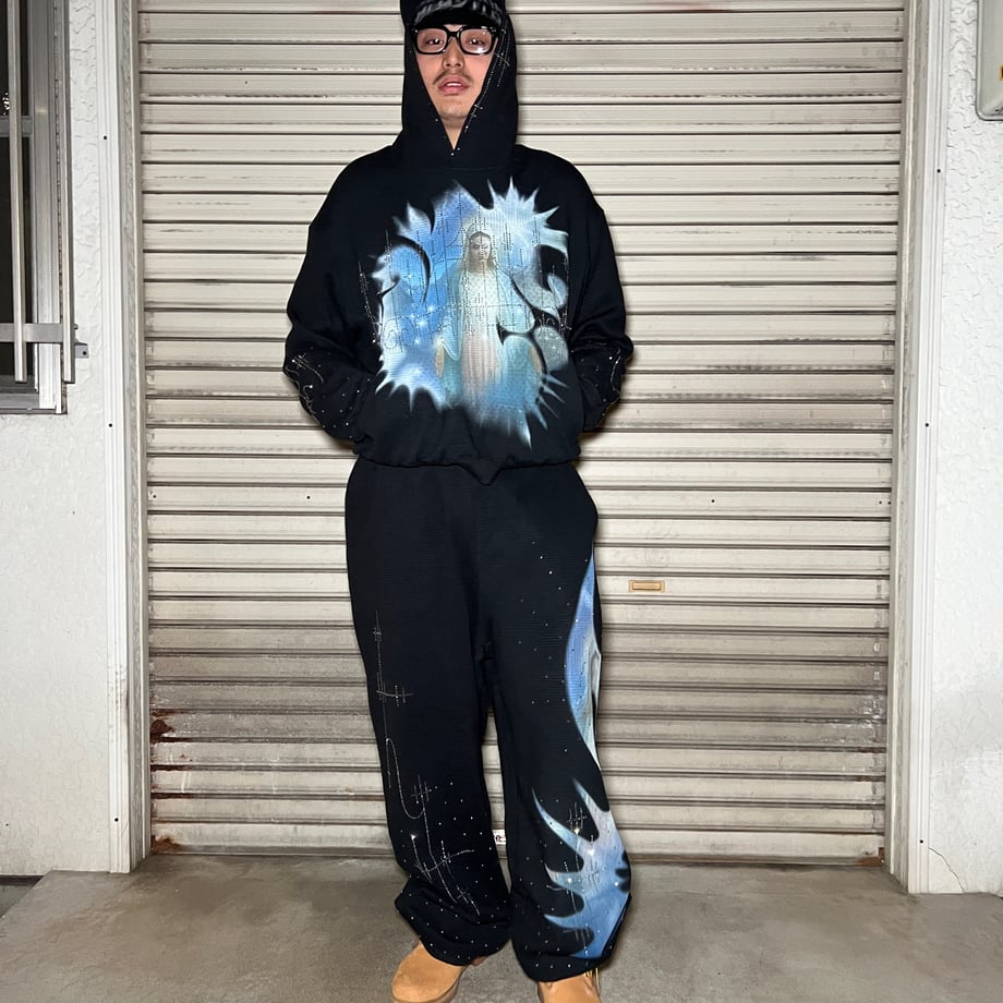 6946715db8b299d9998b2094