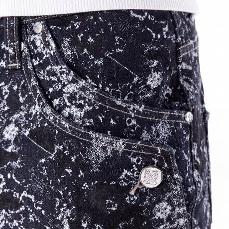 GUAPI Obsidian Black Laser Velvet Shorts (Obsidian Black) | グアピ オブシディアン ブラック レーザー ベルベット ショーツ（ブラック）