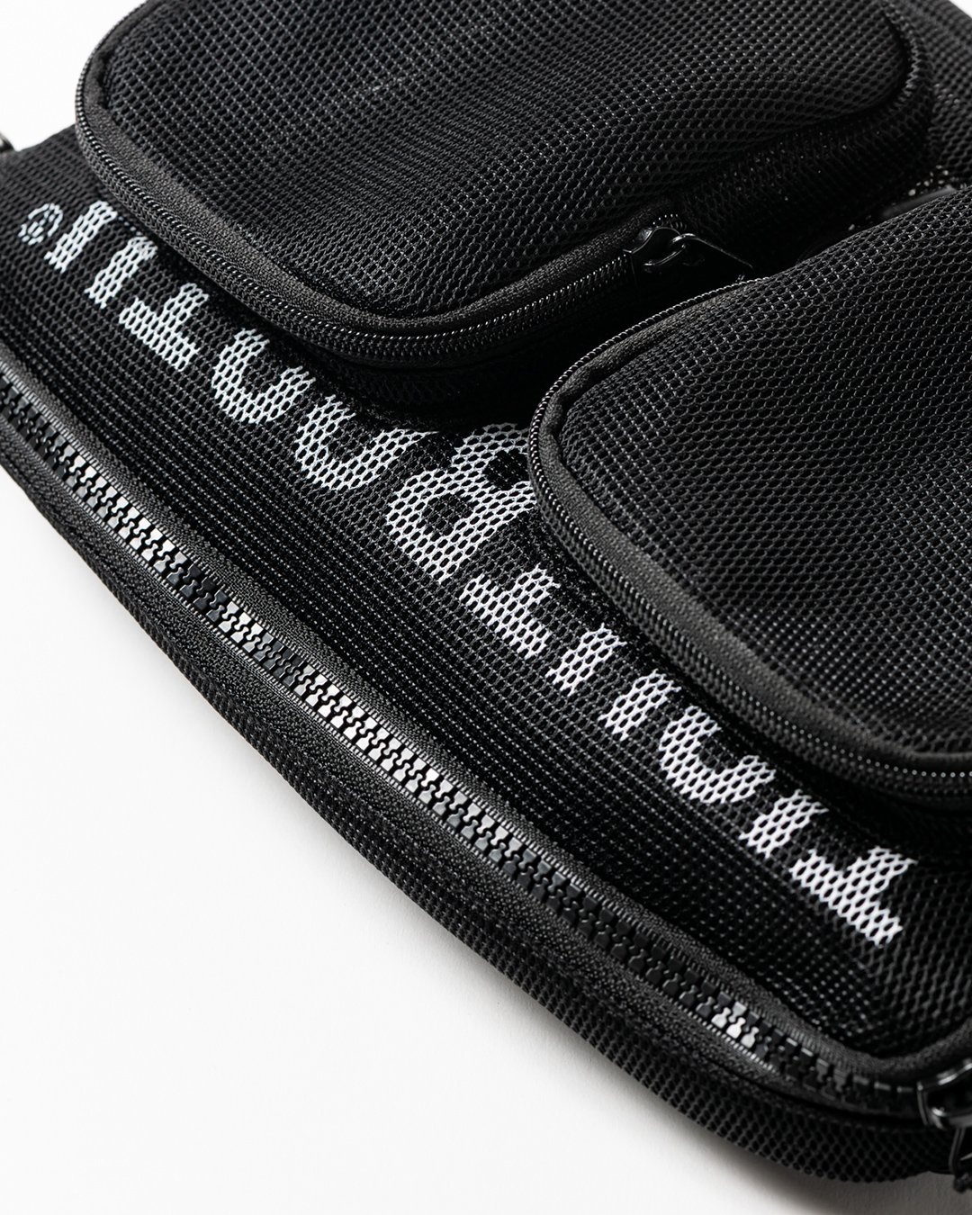 TIGHTBOOTH LOGO MESH SACOCHE (Black)｜タイトブース ロゴ