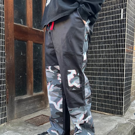 JOHN SOFIA After Zone Patchwork Camo Pants (Black)｜ジョンソフィア アフターゾーン パッチワークカモパンツ（ブラック）