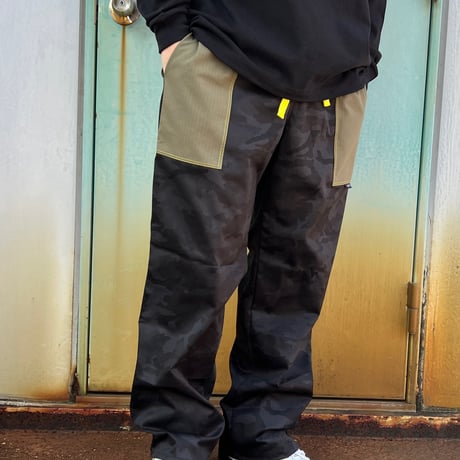 JOHN SOFIA Mixed by After Zone Trousers (Black Camo)｜ジョンソフィア ミックスド バイ アフターゾーン トラウザーズ（ブラックカモ）
