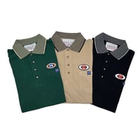 JOHN SOFIA Badge Logo Polo｜ジョンソフィア バッジロゴ ポロシャツ