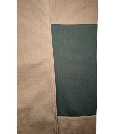 JOHN SOFIA After Zone Panels Ripstop Trousers (Beige/O.D)｜ジョンソフィア アフターゾーン パネルズ リップストップトラウザーズ
