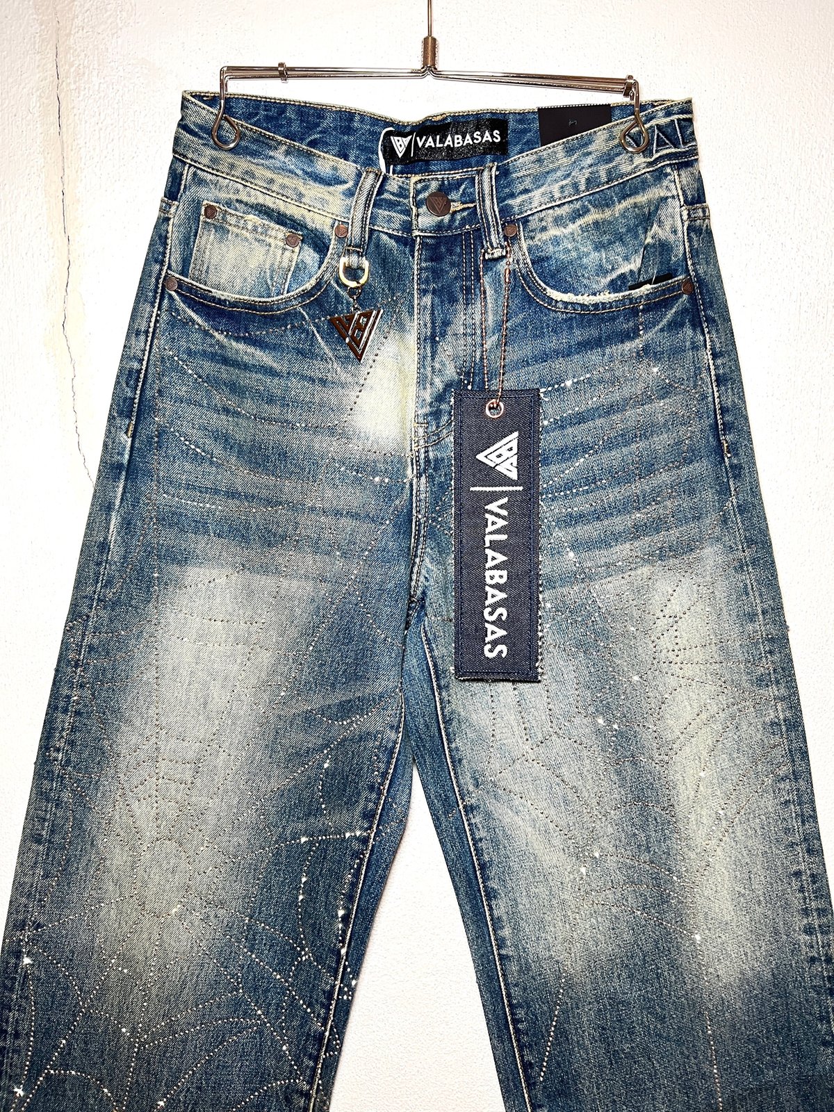 VALABASAS LARRIOT DENIM (DARK BLUE WASH)｜ヴァラバサス