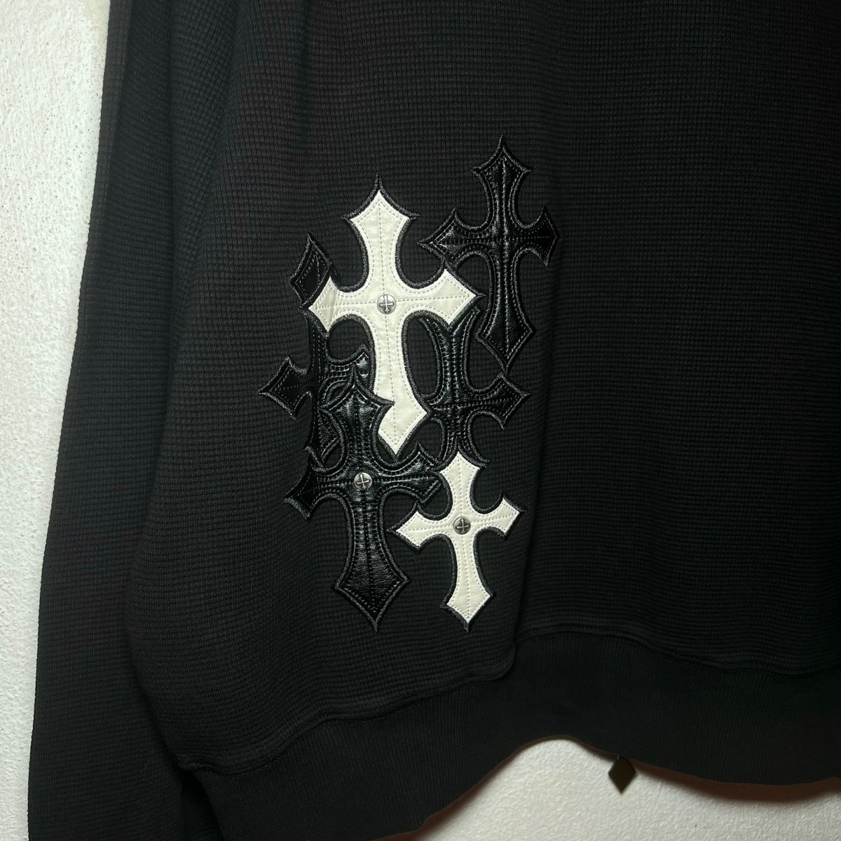 SUPPLIER Multiple Cross Leather Patch Thermal Z