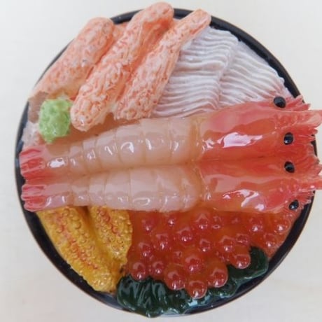 Walk, eat, and create food replicas in  Okachi-machi
