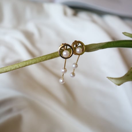 【nikori】　threepearl circle 　pierce