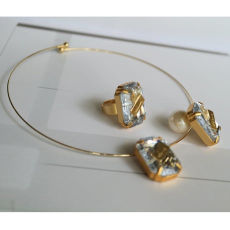 【nikori】　cubic  ring クリアー・ホログラム