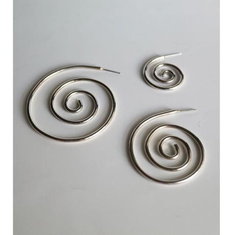 【Paw】uzumaki pierce（片耳販売）