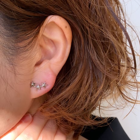【nikori】　three stars  smile　 earring（1ケ販売）