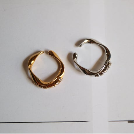 【nikori】twist stone ear caff