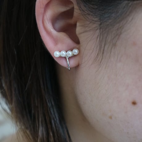 【nikori】　four pearl  smile　pierce（1ケ販売）