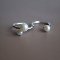 【Paw】tow finger pearl ring