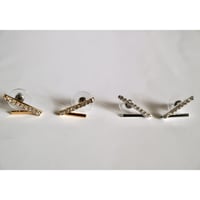 【nikori】　arrow　earring