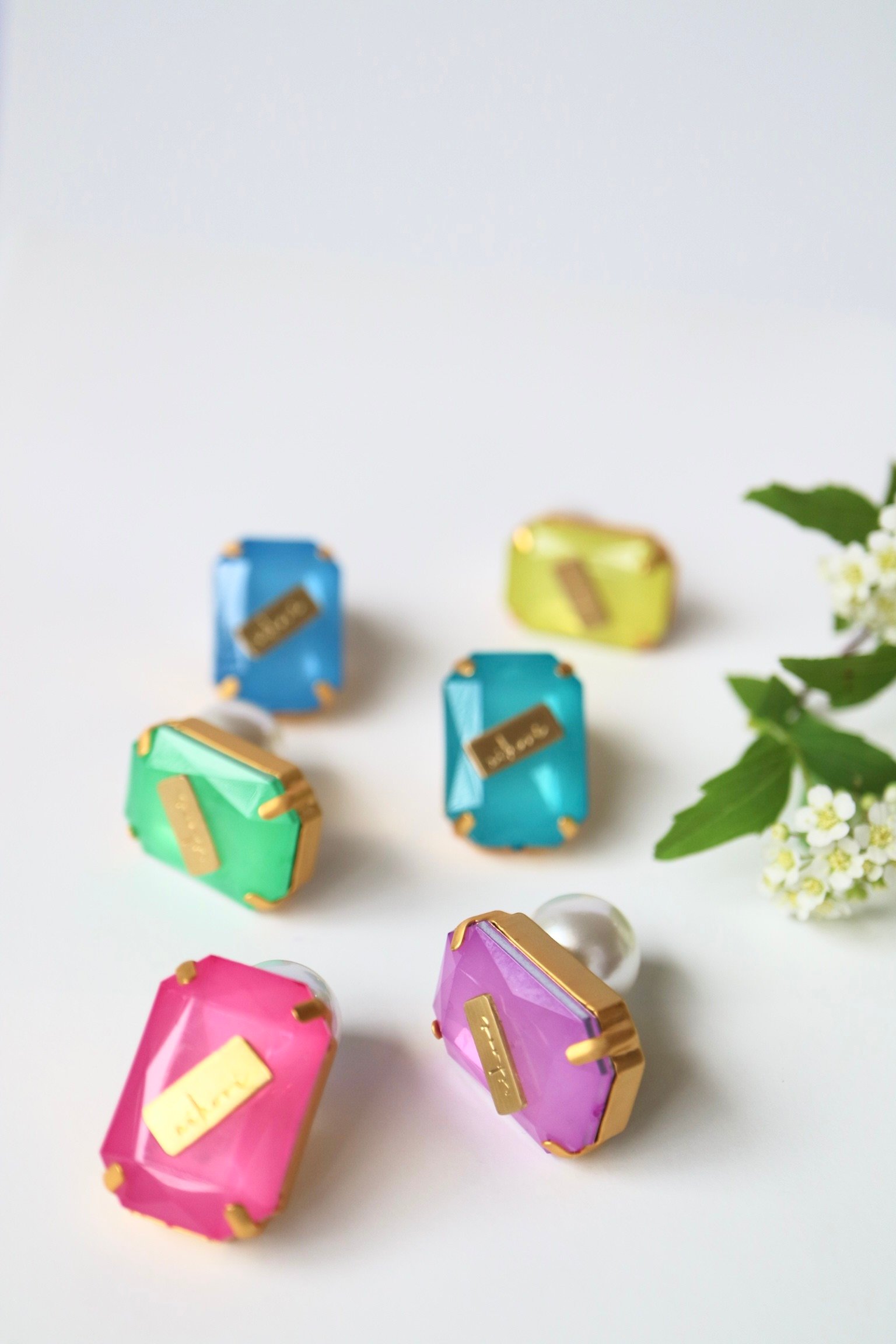 【値下げ】nikori ニコリ ハンドメイド イヤリング ピンク×パイソン nikori・Paw